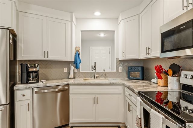 251 Moser Avenue 6, Bullhead City, AZ 86429