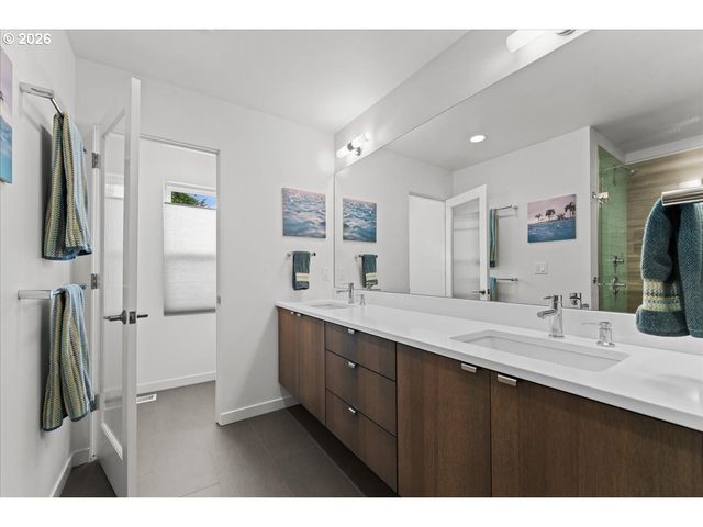 2852 Nw Upshur St, Portland, OR 97210