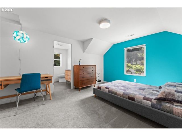 2852 Nw Upshur St, Portland, OR 97210
