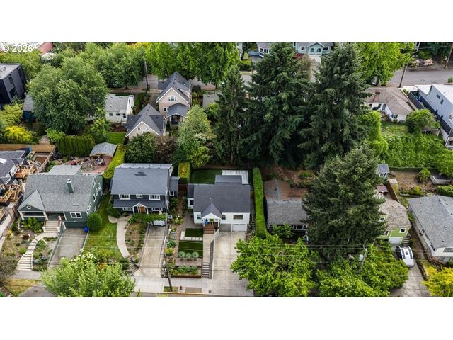 2852 Nw Upshur St, Portland, OR 97210