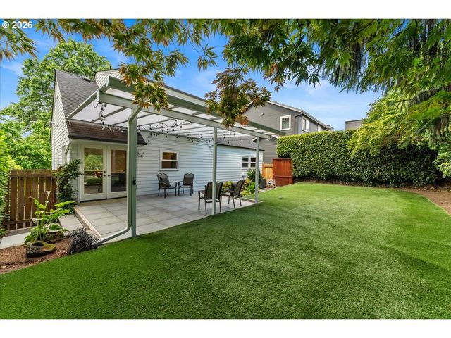 2852 Nw Upshur St, Portland, OR 97210