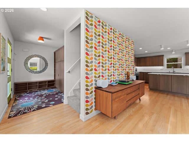 2852 Nw Upshur St, Portland, OR 97210