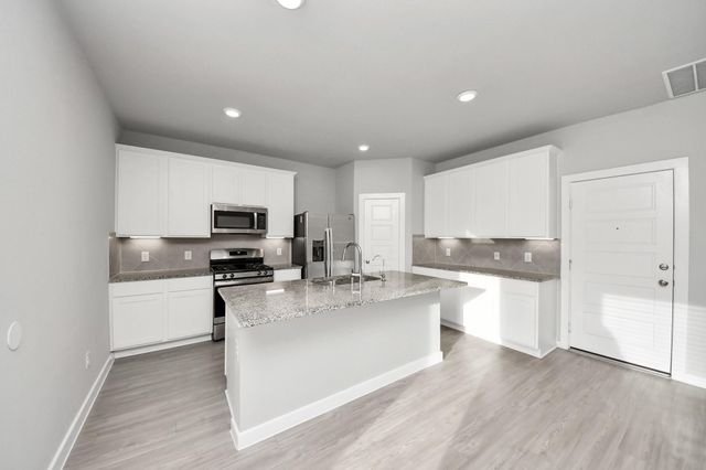 2511 Shining Spur Court, Alvin, TX 77511