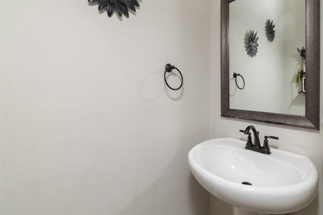 1028 Wildwood Drive, Joshua, TX 76058