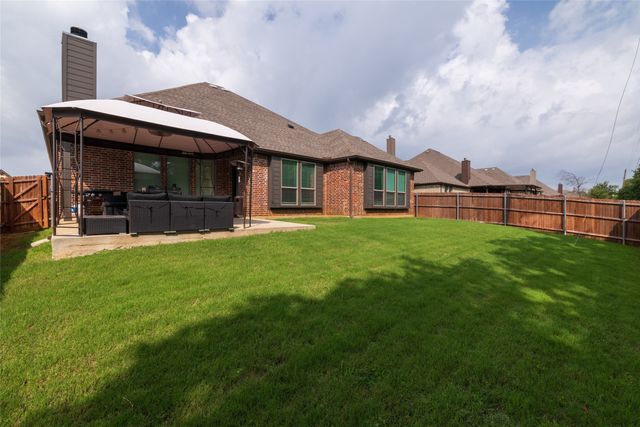 1028 Wildwood Drive, Joshua, TX 76058