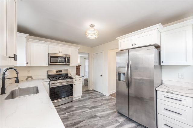 3223 Willett Rd, Baldwin Boro, PA 15227