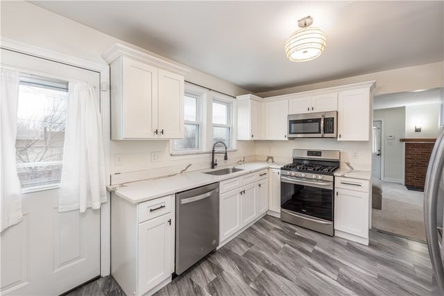 3223 Willett Rd, Baldwin Boro, PA 15227