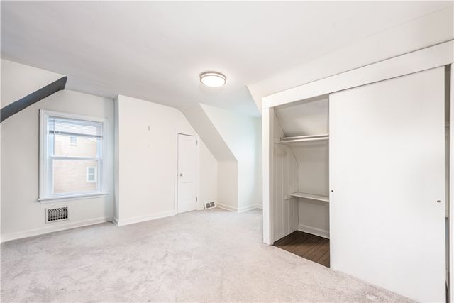 3223 Willett Rd, Baldwin Boro, PA 15227