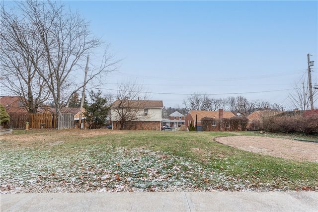 3223 Willett Rd, Baldwin Boro, PA 15227