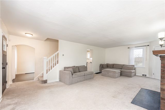 3223 Willett Rd, Baldwin Boro, PA 15227