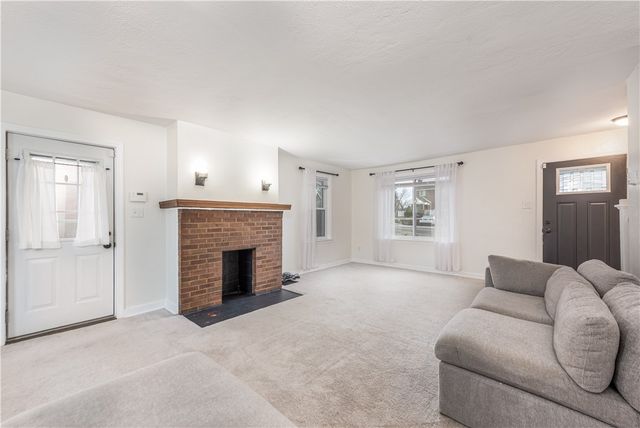 3223 Willett Rd, Baldwin Boro, PA 15227