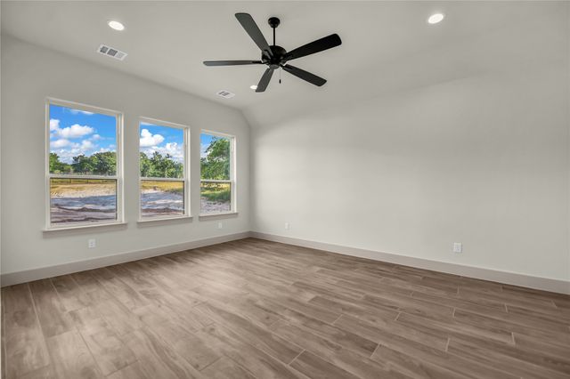 120 Daggett Drive, Decatur, TX 76234
