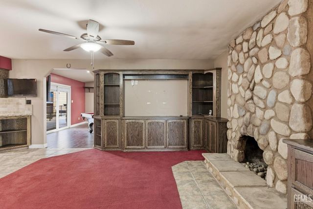 6317 Scenic Way, Bakersfield, CA 93309