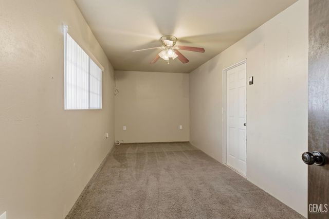 6317 Scenic Way, Bakersfield, CA 93309