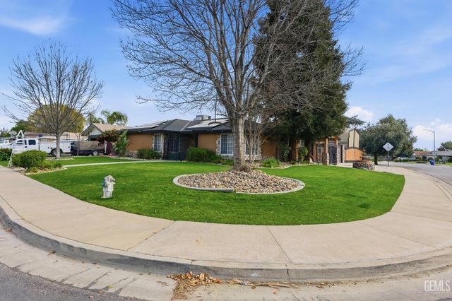 6317 Scenic Way, Bakersfield, CA 93309
