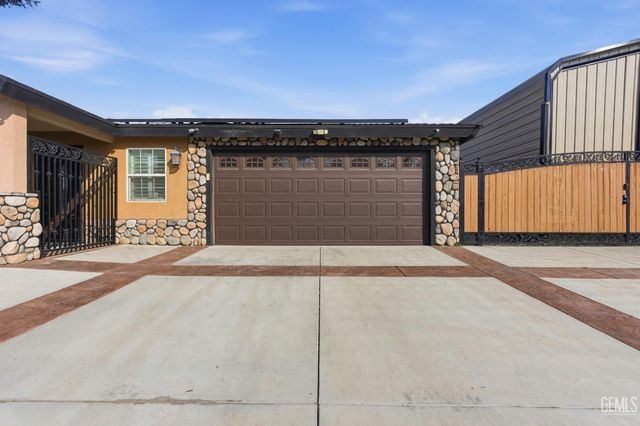 6317 Scenic Way, Bakersfield, CA 93309