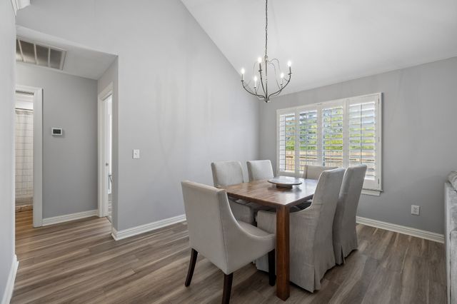 203 Cameron Ct, Hermitage, TN 37076