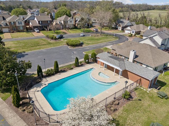 203 Cameron Ct, Hermitage, TN 37076