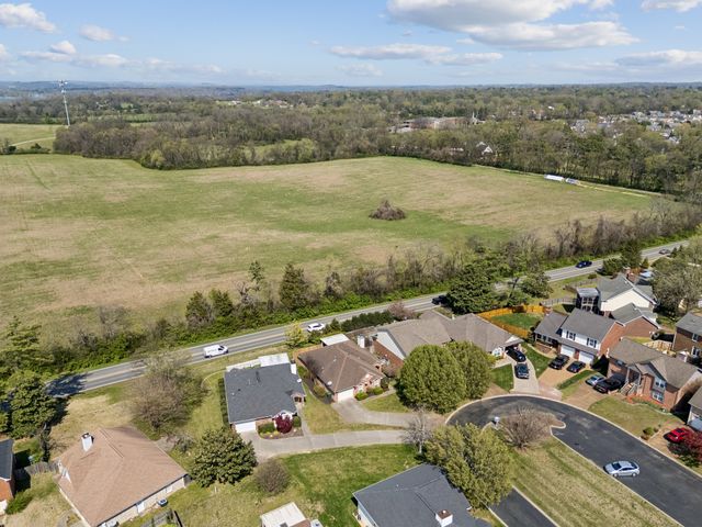 203 Cameron Ct, Hermitage, TN 37076