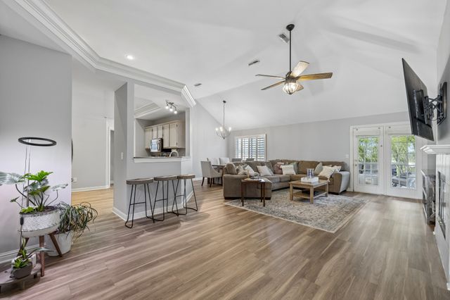 203 Cameron Ct, Hermitage, TN 37076