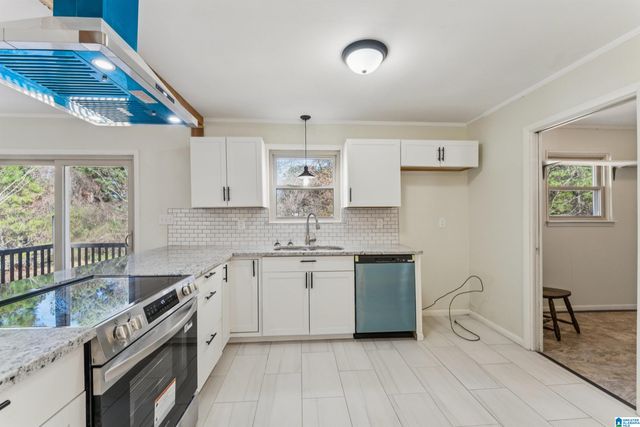 6345 WARRIOR RIVER ROAD, Bessemer, AL 35023