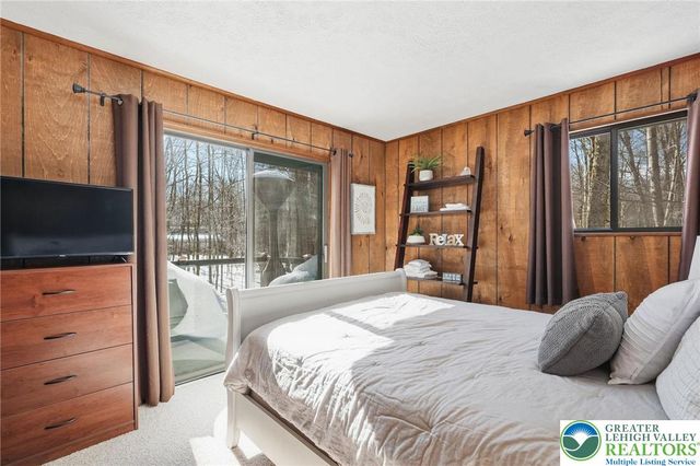 2105 Blue Ox Road, Coolbaugh Twp, PA 18466