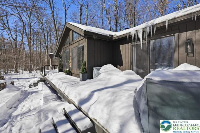 2105 Blue Ox Road, Coolbaugh Twp, PA 18466