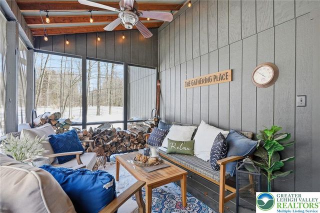 2105 Blue Ox Road, Coolbaugh Twp, PA 18466