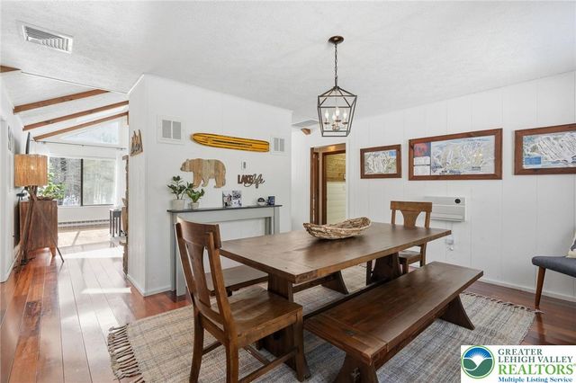 2105 Blue Ox Road, Coolbaugh Twp, PA 18466