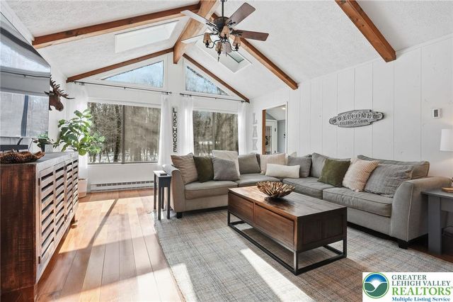 2105 Blue Ox Road, Coolbaugh Twp, PA 18466