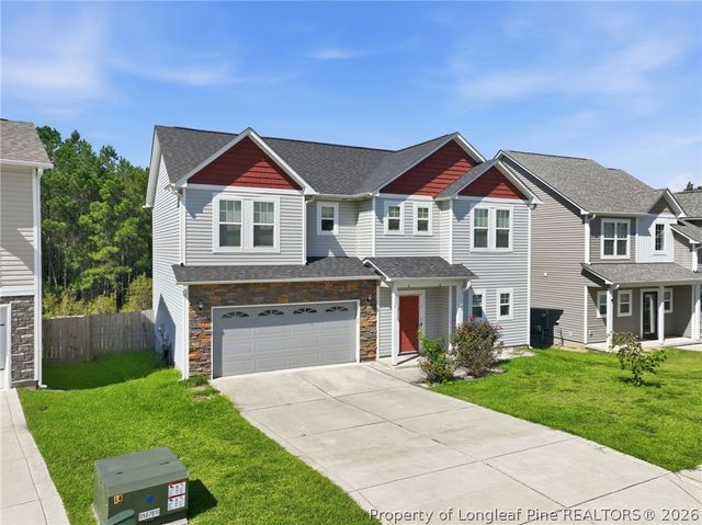 1597 MOUNT RAINER Drive, Fayetteville, NC 28301