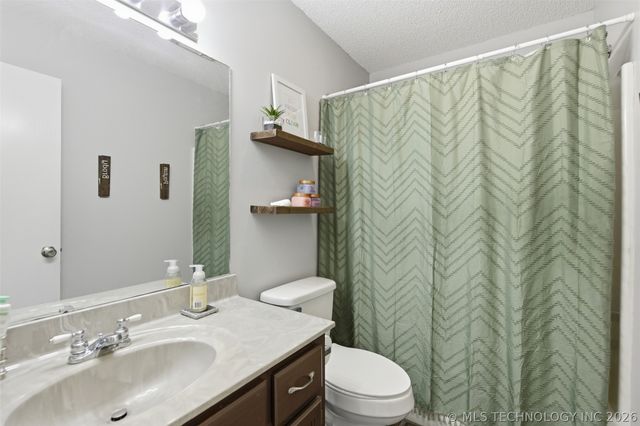 3421 Heritage Drive, Claremore, OK 74019