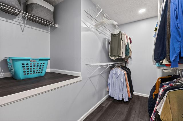 1047 Stone Ring Court, Columbus, OH 43240