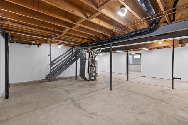 1047 Stone Ring Court, Columbus, OH 43240