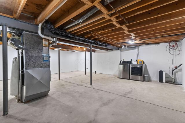 1047 Stone Ring Court, Columbus, OH 43240