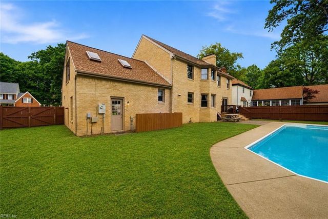 913 Montebello CIR, Chesapeake, VA 23322