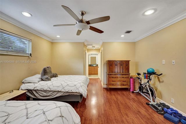 3671 N 47th Ave, Hollywood, FL 33021