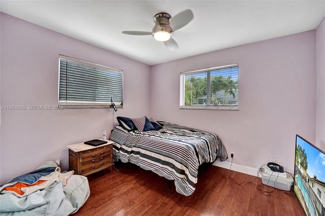 3671 N 47th Ave, Hollywood, FL 33021