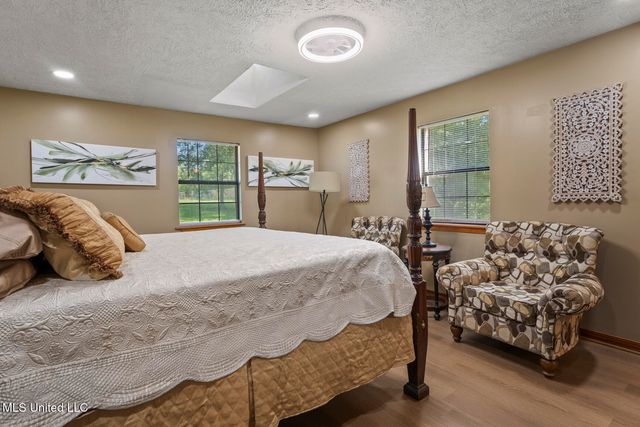 2800 Wynndale Road, Terry, MS 39170
