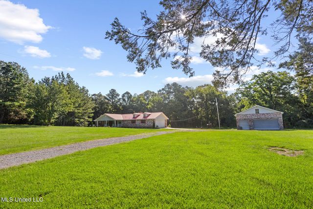 2800 Wynndale Road, Terry, MS 39170
