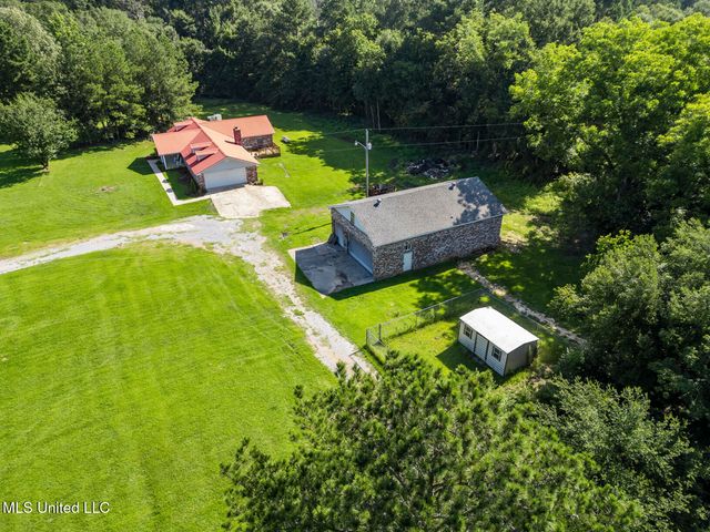 2800 Wynndale Road, Terry, MS 39170