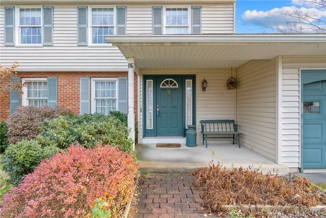 116 Stillwater Drive, Dewitt, NY 13057