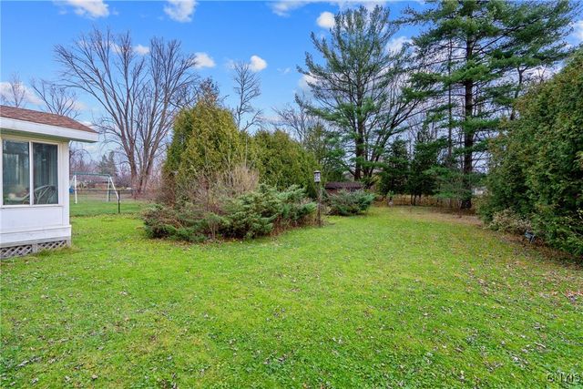 116 Stillwater Drive, Dewitt, NY 13057