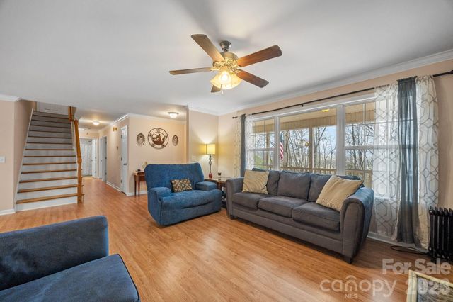 400 Honey Locust Trail, Whittier, NC 28789