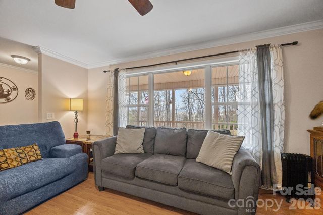 400 Honey Locust Trail, Whittier, NC 28789