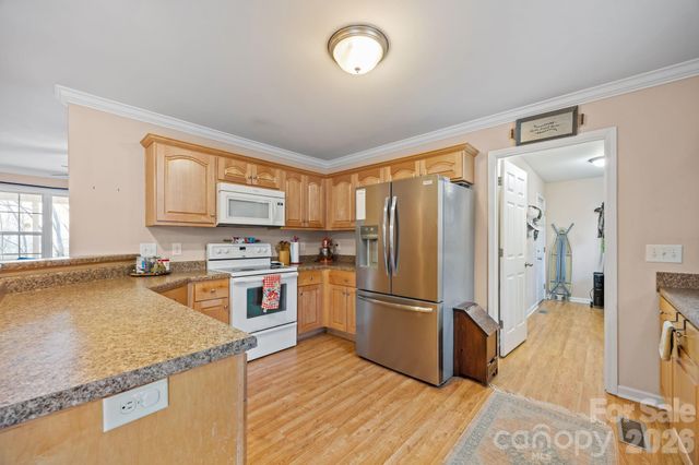 400 Honey Locust Trail, Whittier, NC 28789