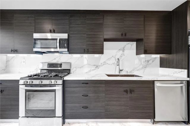 1360 Baja Street A, Laguna Beach, CA 92651