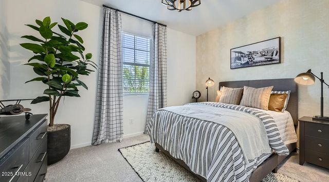 33838 N MEDIO Avenue, San Tan Valley, AZ 85143