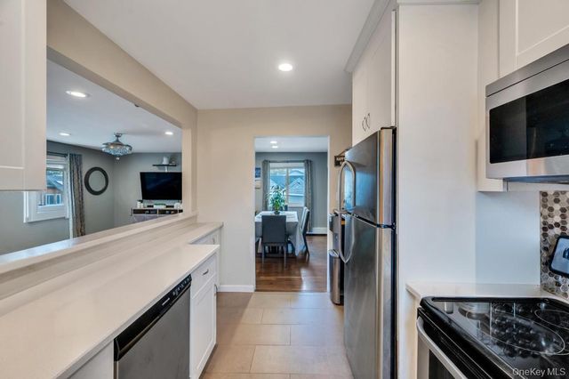 1391 N Windsor Avenue, Bay Shore, NY 11706