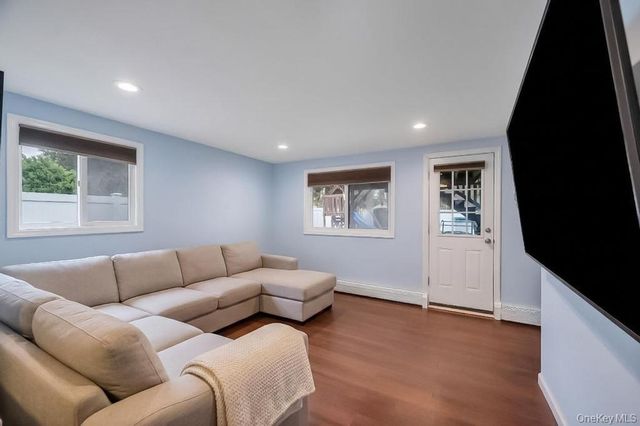 1391 N Windsor Avenue, Bay Shore, NY 11706